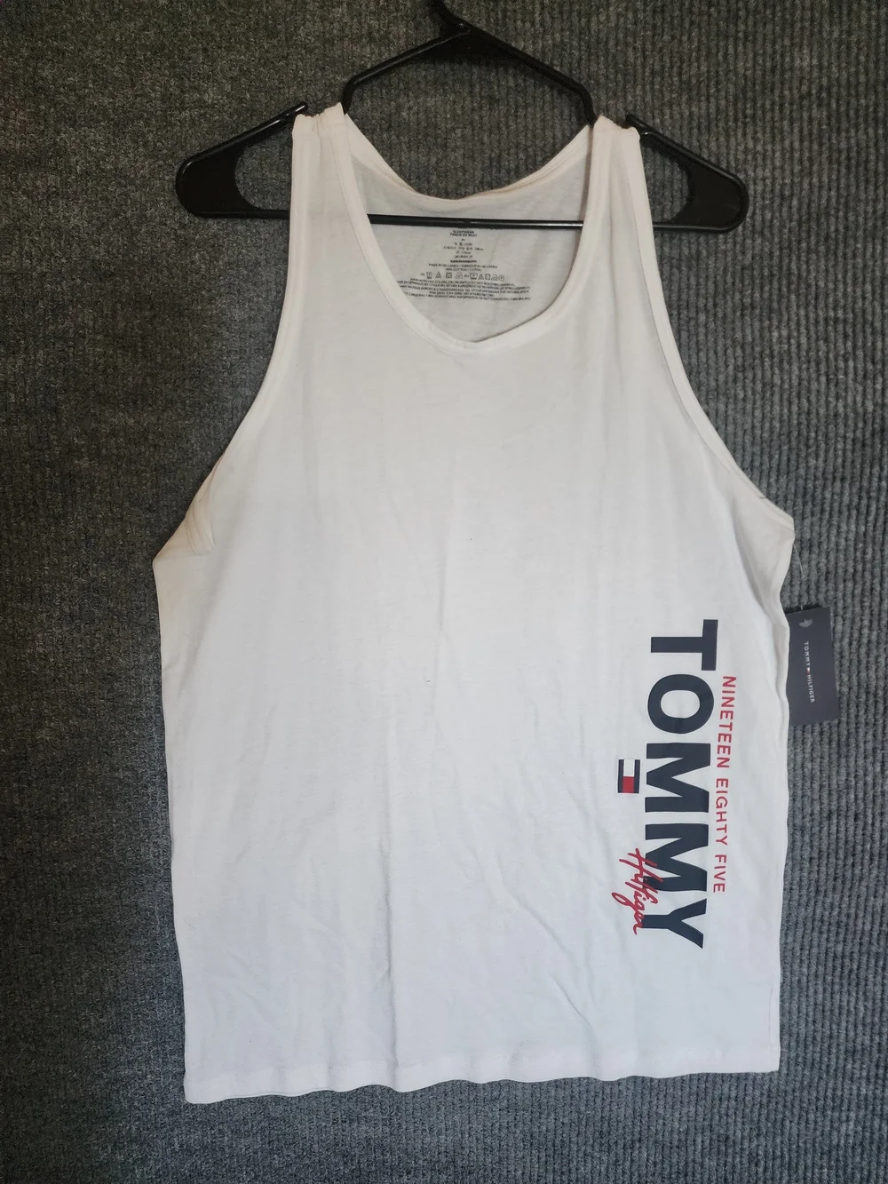 NWT Tommy Hilfiger Men's White Cotton Regular Fit Tank Top Size M